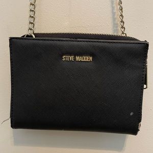 Steve Madden black small cross body purse